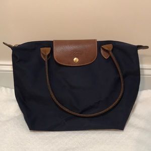 Longchamp, Le Pliage standard size